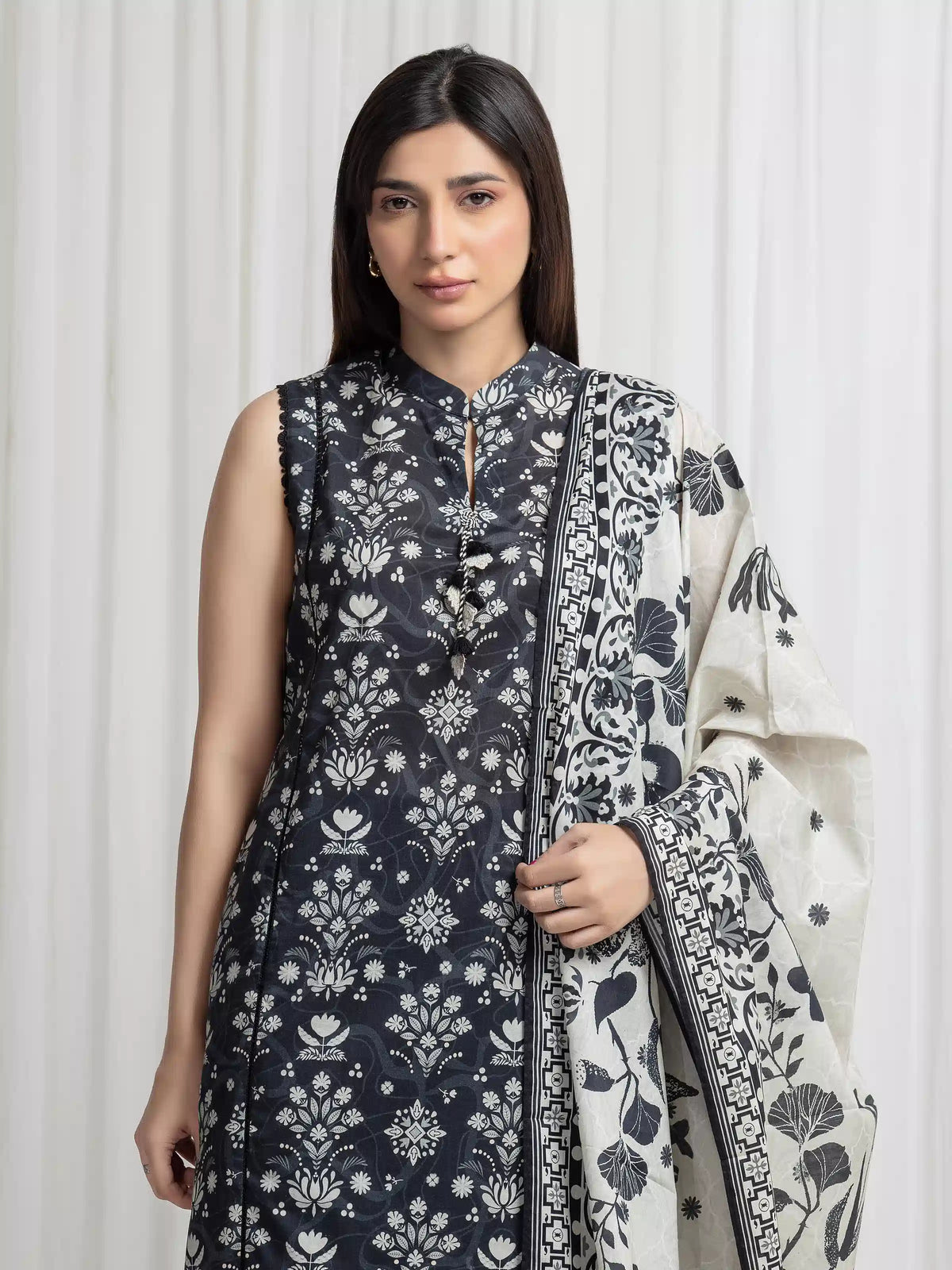 Printed Lawn Suit - EWU6A1-36710-3P
