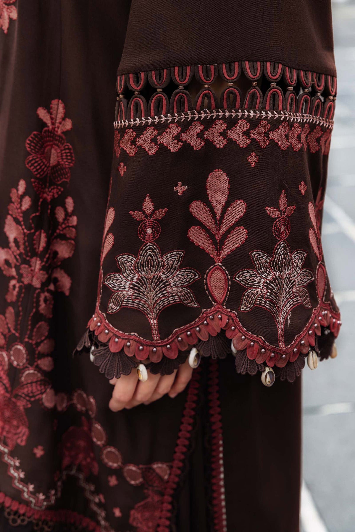 TSS-MB3095 3 Piece Unstitched Embroidered Dhanak Suit