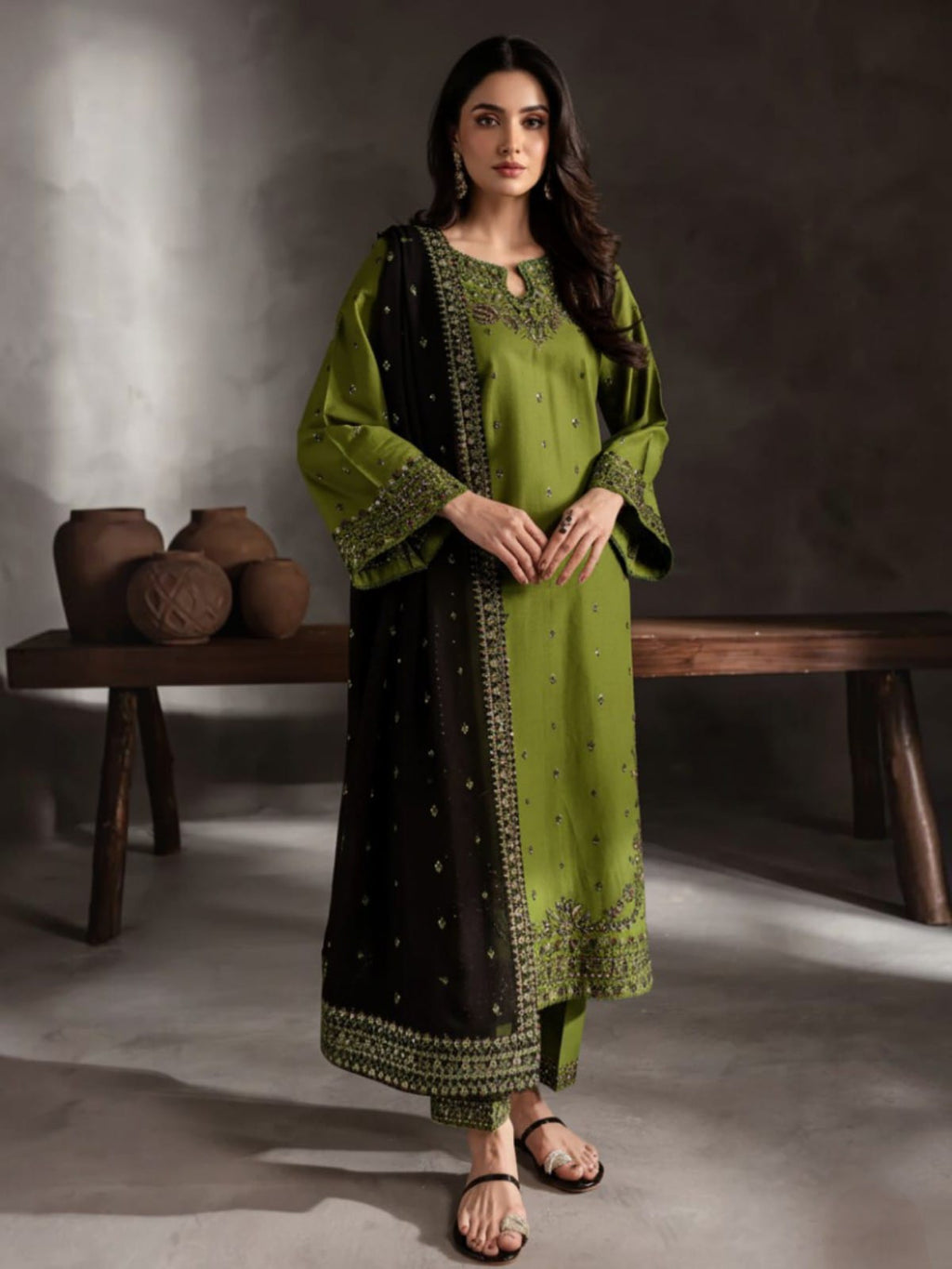 3 Piece Unstitched Embroidered Dhanak Suit