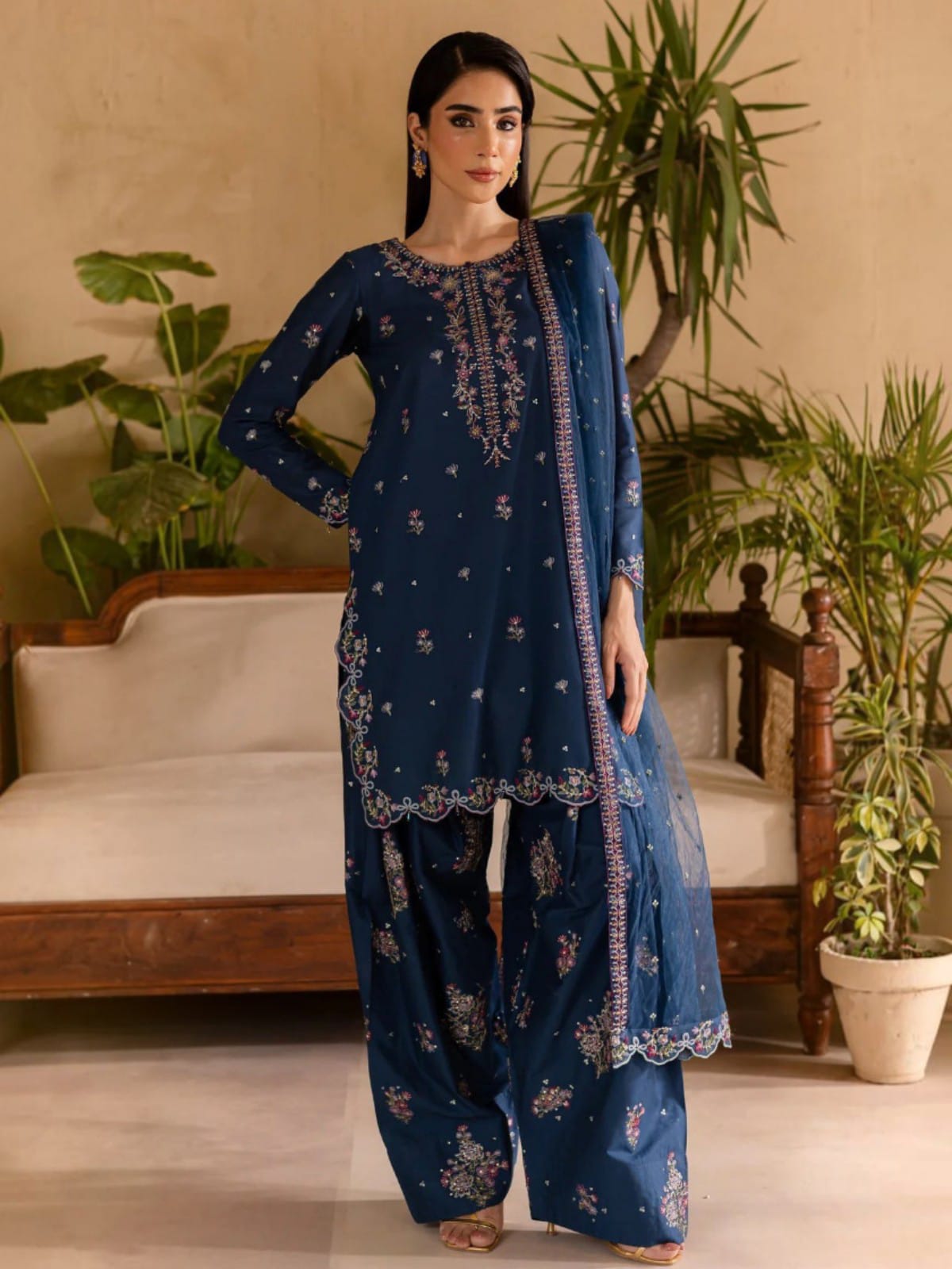3 Piece Unstitched Embroidered Dhanak Suit
