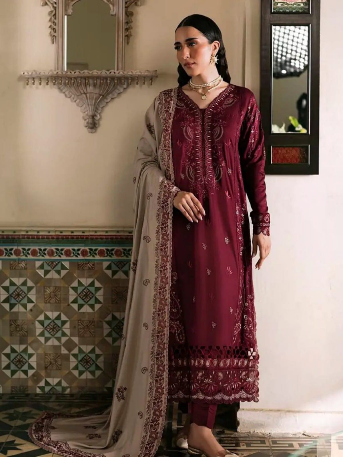 3 Piece Unstitched Embroidered Dhanak Suit