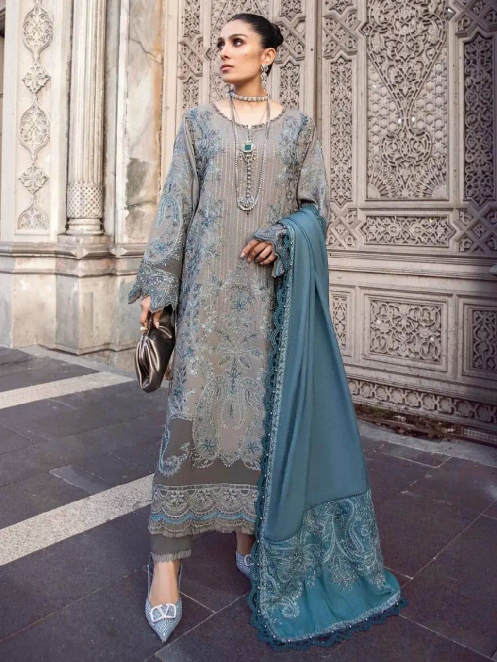 3 Piece Unstitched Embroidered Dhanak Suit