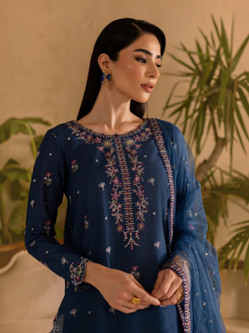 3 Piece Unstitched Embroidered Dhanak Suit