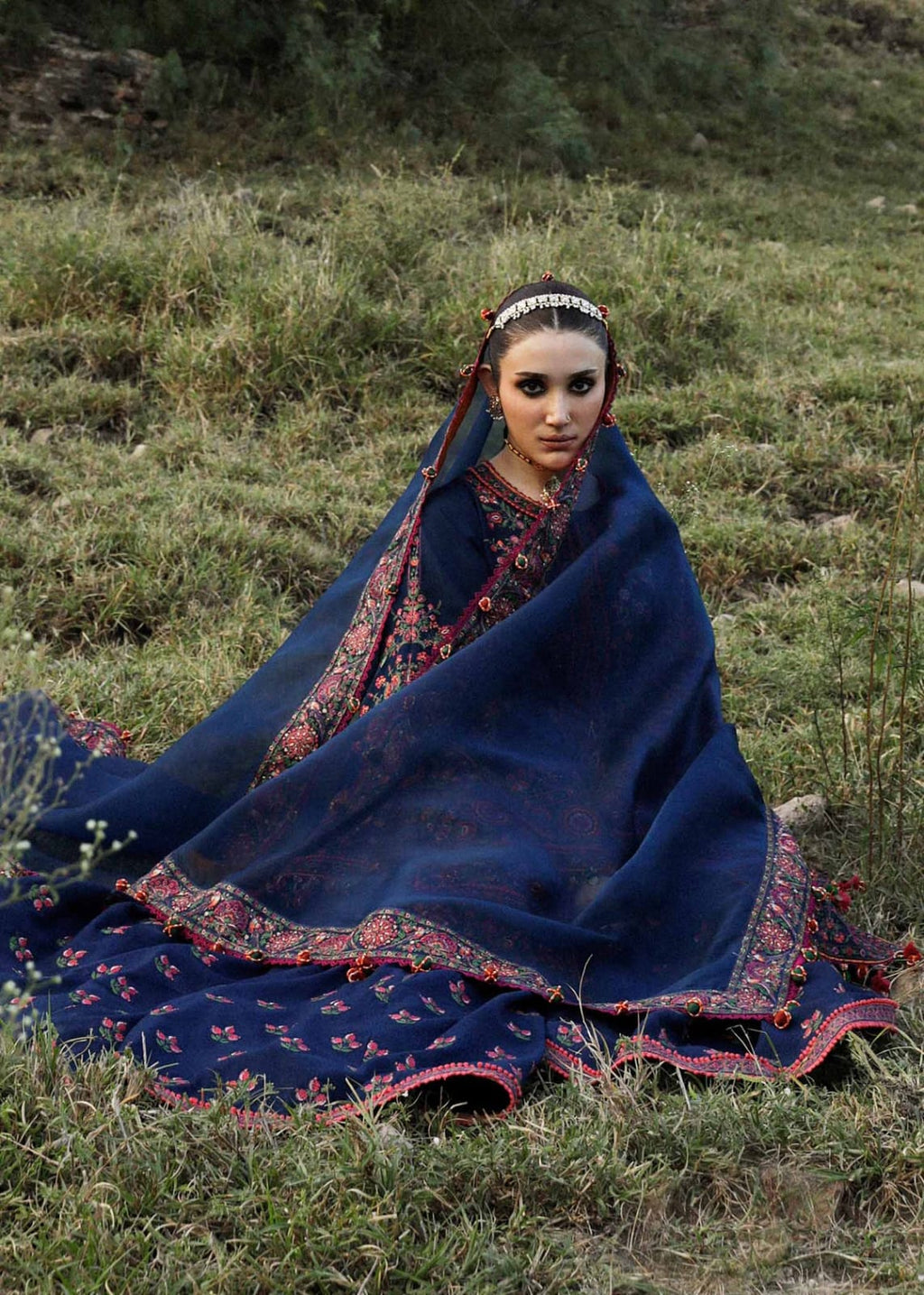 3 Piece Unstitched Embroidered Dhanak Suit