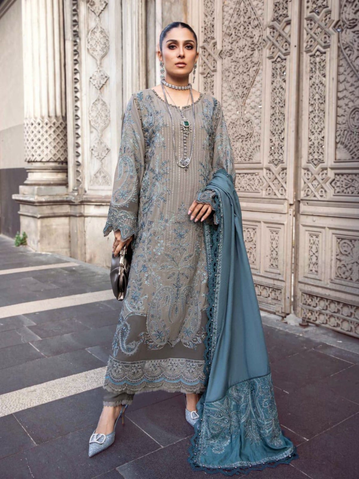 3 Piece Unstitched Embroidered Dhanak Suit
