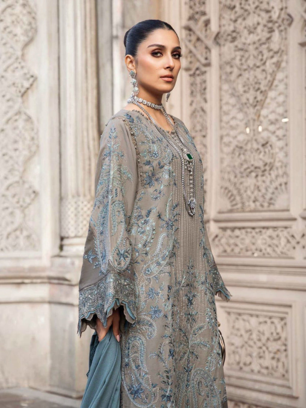 3 Piece Unstitched Embroidered Dhanak Suit