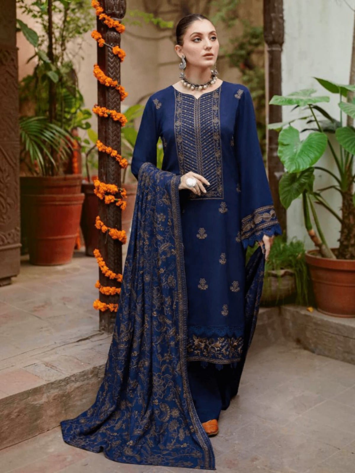 3 Piece Unstitched Embroidered Dhanak Suit