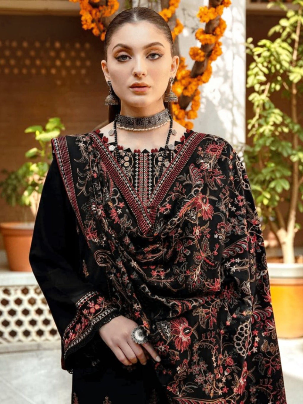 3 Piece Unstitched Embroidered Dhanak Suit