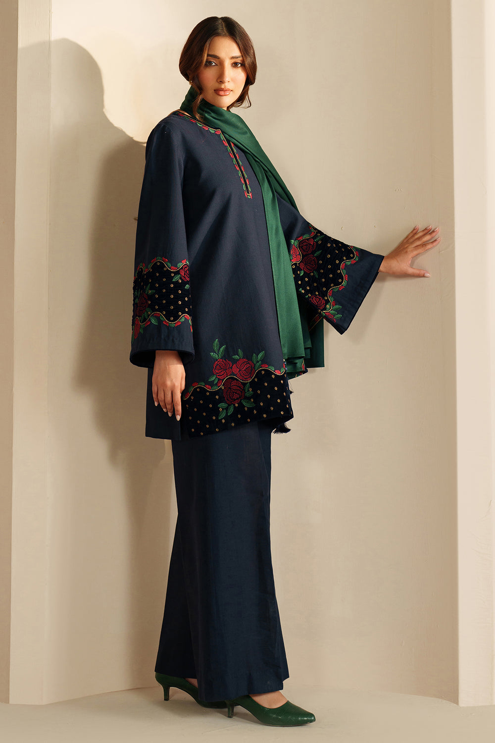 3 Piece Unstitched Embroidered Dhanak Suit SP-155