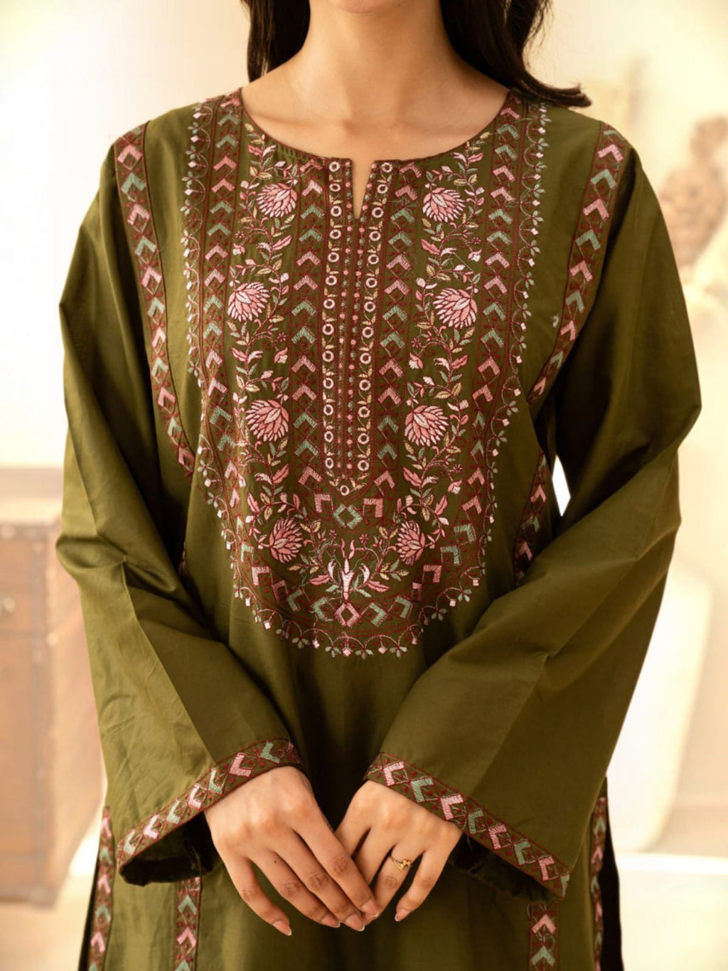 3 Piece Unstitched Embroidered Dhanak Suit BT-2960
