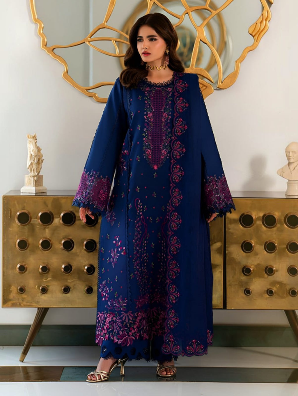 3 Piece Unstitched Embroidered Dhanak Suit