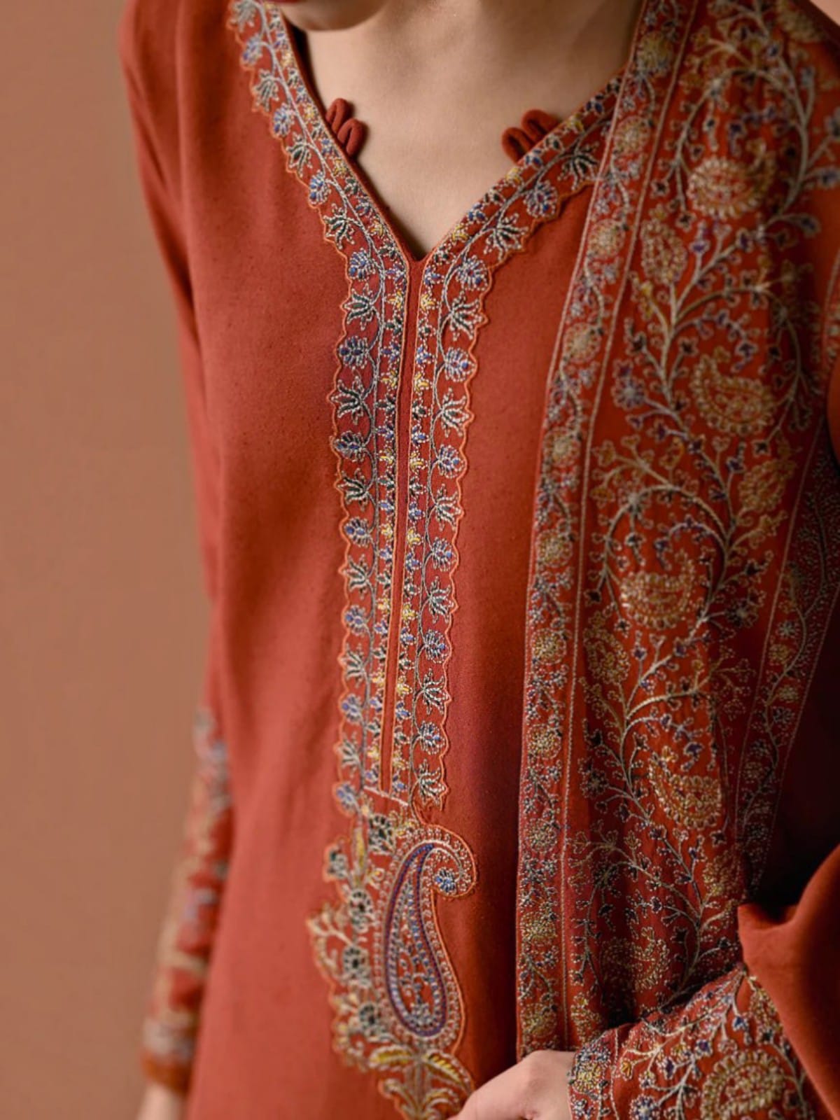 3 Piece Unstitched Embroidered Dhanak Suit BT-2880